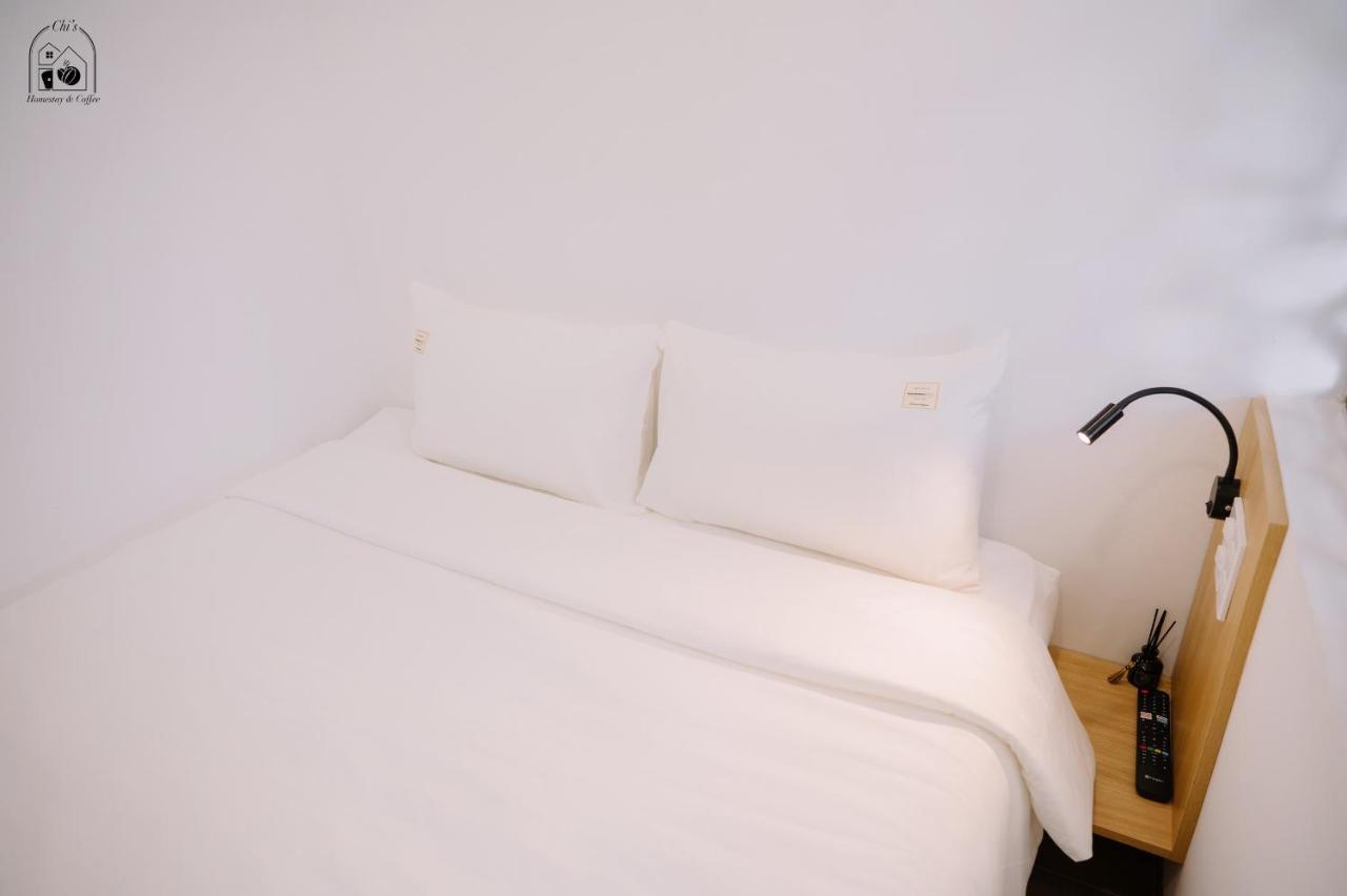 Chi'S Homestay & Coffee Хуе Екстериор снимка